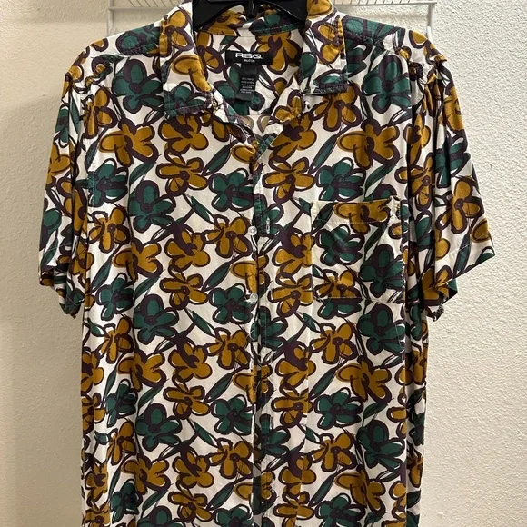 RSQ Green and Yellow Casual Button Down Shirt - Picture 1 of 3